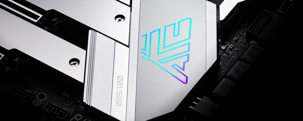 ASRock Z690 AQUA OC ASRock Z690 AQUA OC